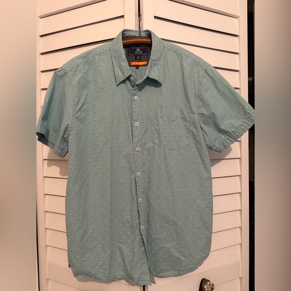 Men's Aqua Patterned Button-Down Shirt